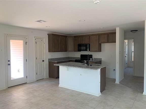 5th image of 11448 Rabbit Dr