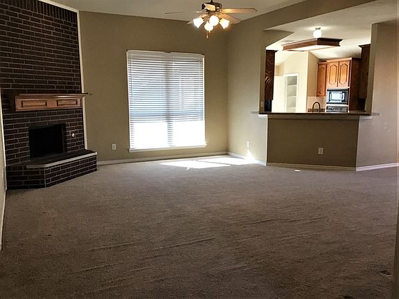 3rd image of 12373 Latigo Dr