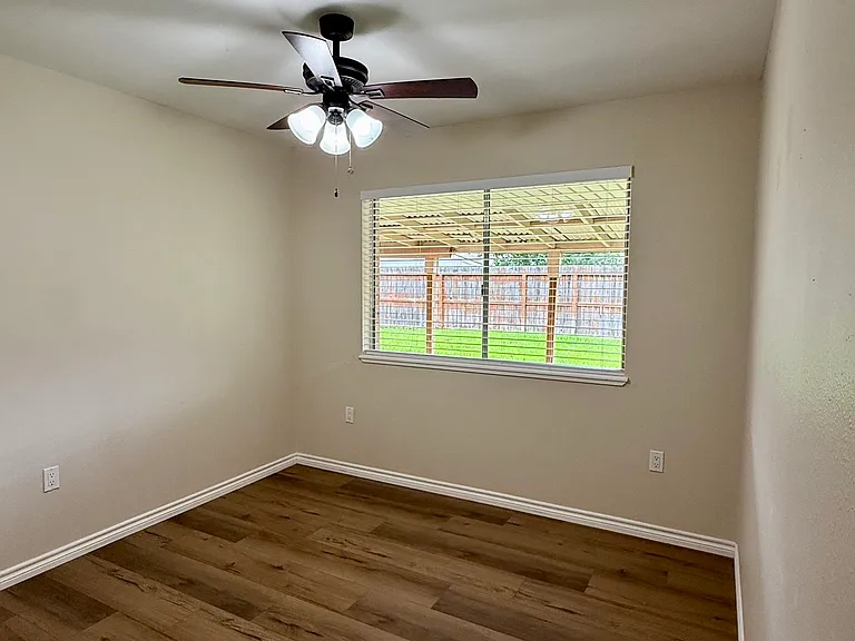 1715 Bonanza Rd — Photo 20