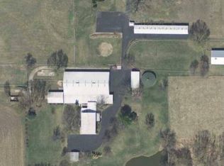 26477 Fulfs Rd, Sterling, IL 61081