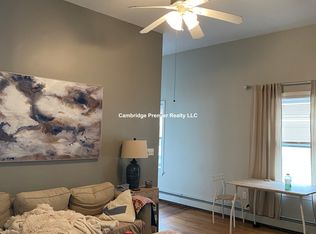 97 Moore St #2, Cambridge, MA 02139