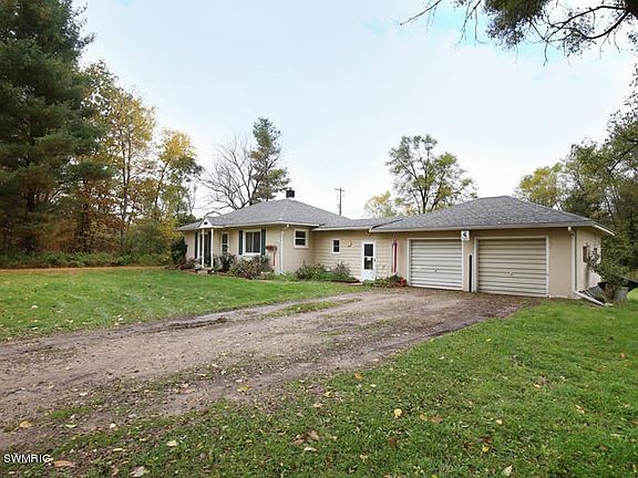 2nd image of 8689 Sixteen Mile Rd NE