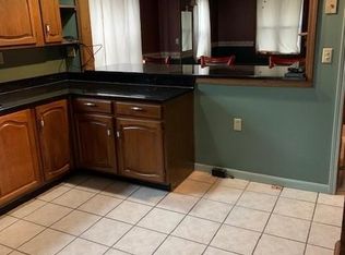 323 N Wiley St, Crestline, OH 44827