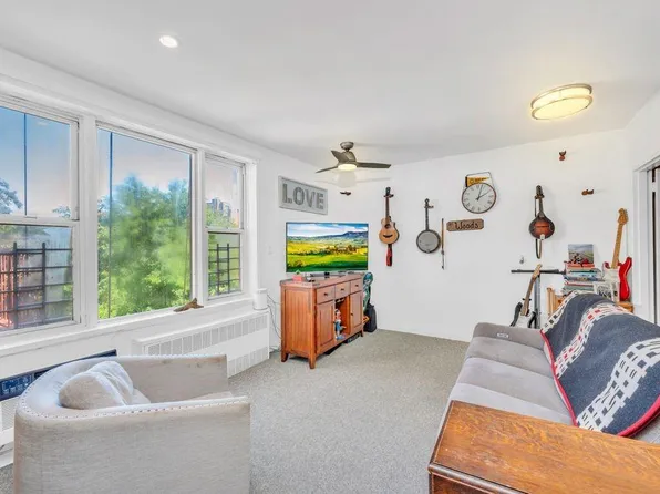 9201 Shore Road image 9 of 30