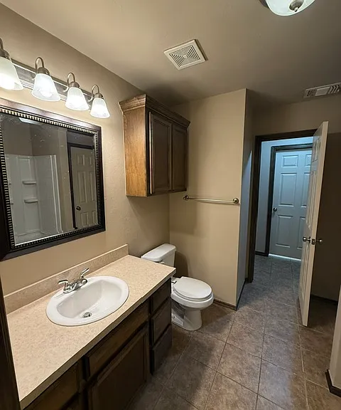 3500 Frederick Dr — Photo 11