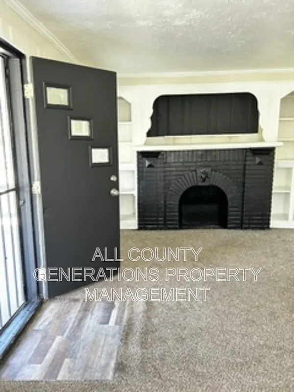 3 bed, 1.0 bath, 1152 sqft, $1,250 — Photo 4