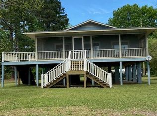 1575 Taw Caw Dr, Summerton, SC 29148