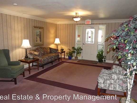 2nd image of 4009 N Becker Dr APT A102