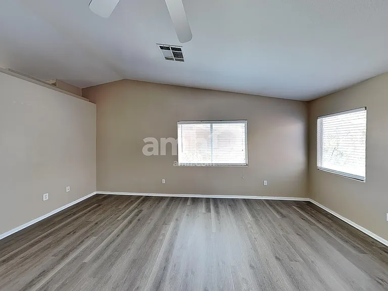 6844 Scarlet Flax St — Photo 9