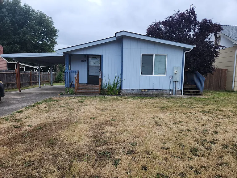 1125 2nd Ave — Photo 1