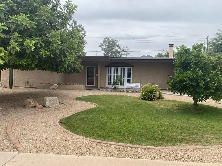 2937 E Turquoise Dr — Photo 1