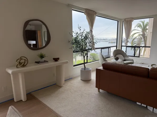 390 San Antonio Ave #8, San Diego, CA 92106