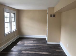 3526 W 9th St #B, Trainer, PA 19061