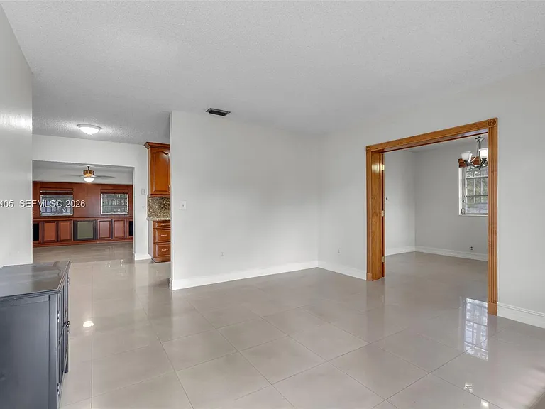 5560 W 6th Ave — Photo 4
