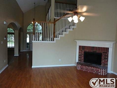 4th image of 5505 Rolling Meadows Dr