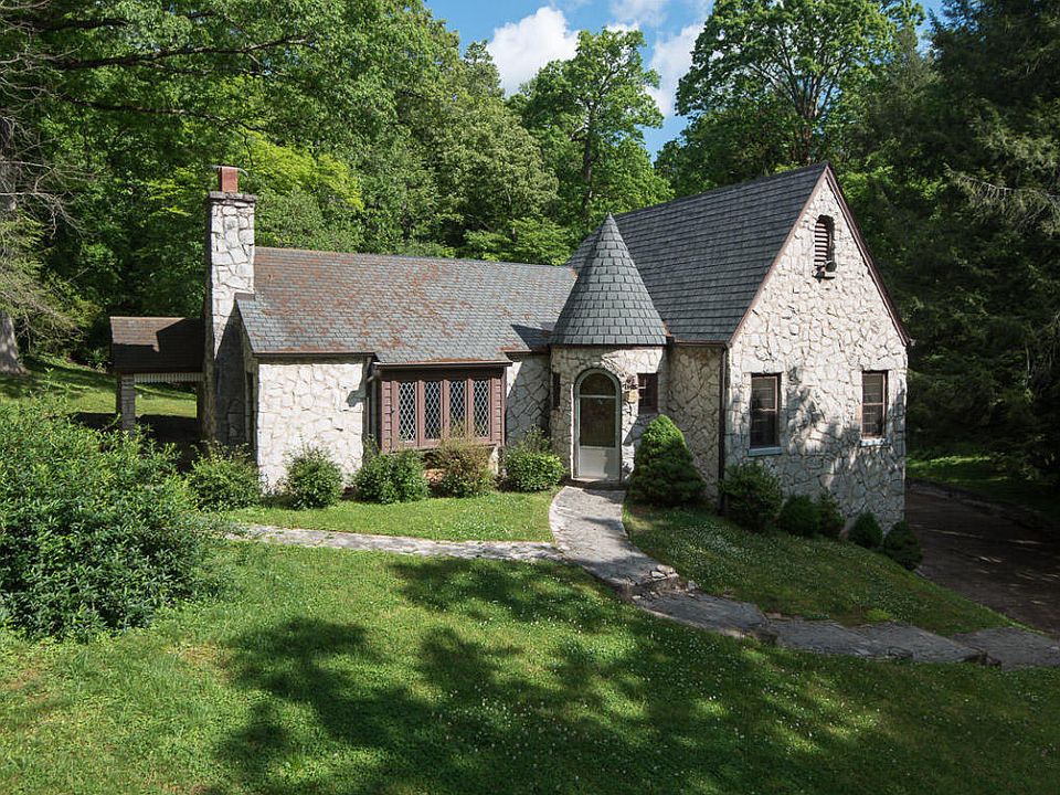 1st image of 5125 Green Valley Dr