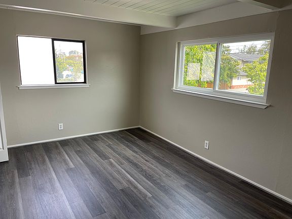 3rd image of 849 9th Ave #3