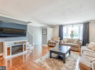 3222 Chesterfield Rd, Philadelphia, PA 19114