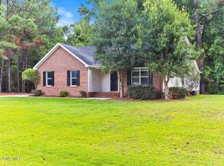 119 Vista Ln, Hampstead, NC 28443