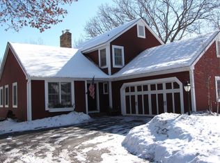 4374 Fisher Ln, White bear lake, MN 55110