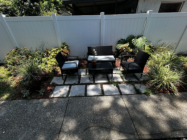 715 2nd Ave NE #A — Photo 9