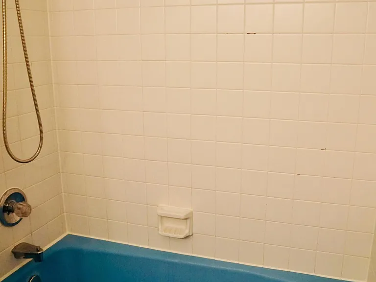 1303 Kingsridge Ct #D — Photo 18