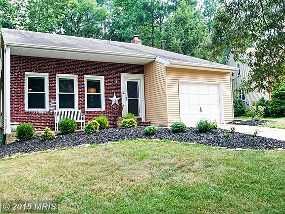 2nd image of 493 Eastwood Ct