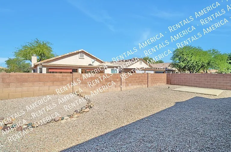 2252 W Silver River Way — Photo 24
