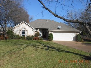 6320 Ten Mile Bridge Rd, Fort Worth, TX 76135