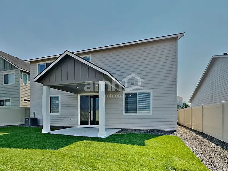 1453 N Alderleaf Ave — Photo 23