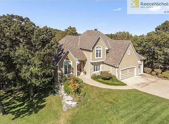 2nd image of 7314 Larson Ave