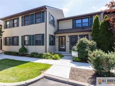 50 Prospect St BUILDING 50-9, Metuchen, NJ, 08840