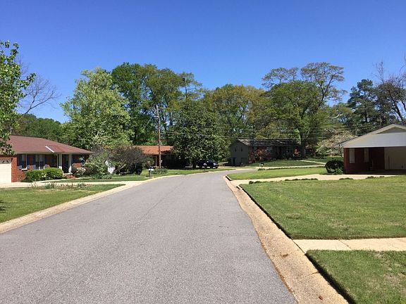 5th image of 24 Greenbriar