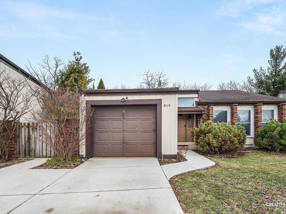 1st image of 8119 Oriole Dr