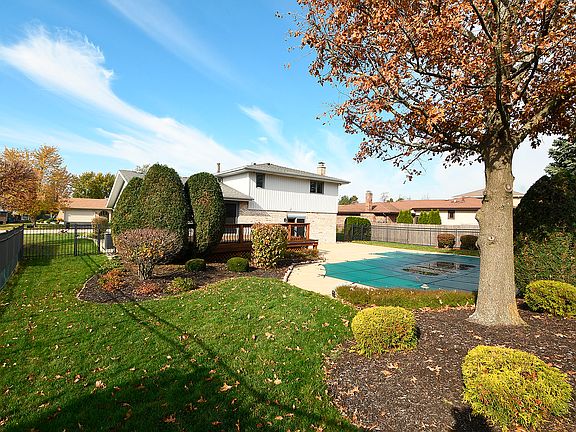 4th image of 14493 Creekview Dr