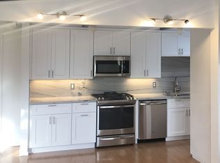 611 Laurel Ave, Menlo Park, CA 94025