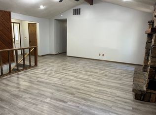 4839 S Louise Rd, Battlefield, MO 65619