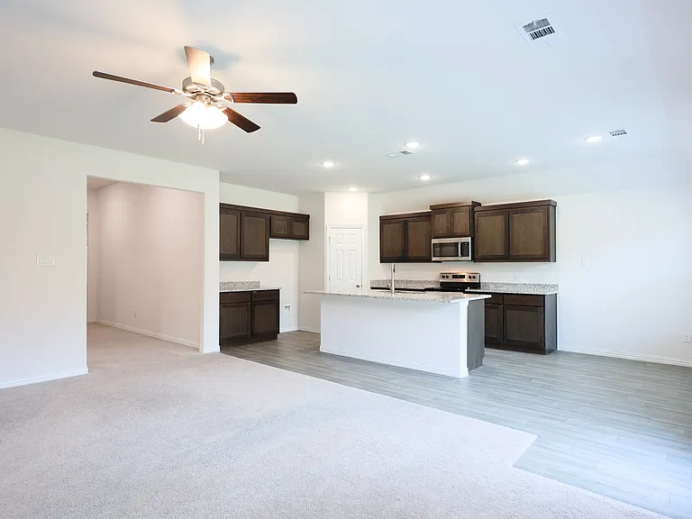 4012 Mockingbird Ln — Photo 10