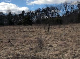 Fable Rd, Hedgesville, WV 25427