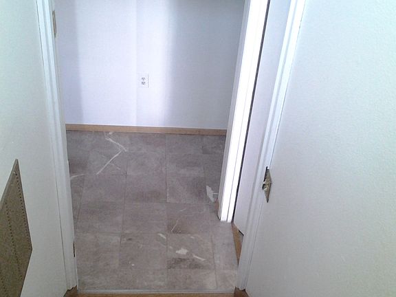 2nd image of 11602 NE 155th St