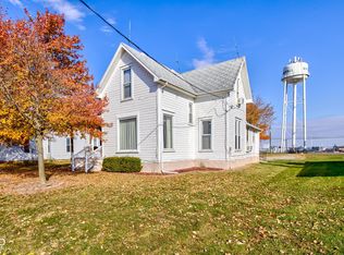 211 S Independence St, Windfall, IN 46076