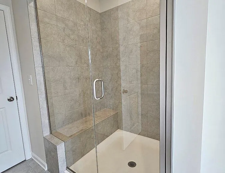 5416 Kinsbridge Dr — Photo 13