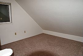 2nd image of 1007 W Main St APT 2
