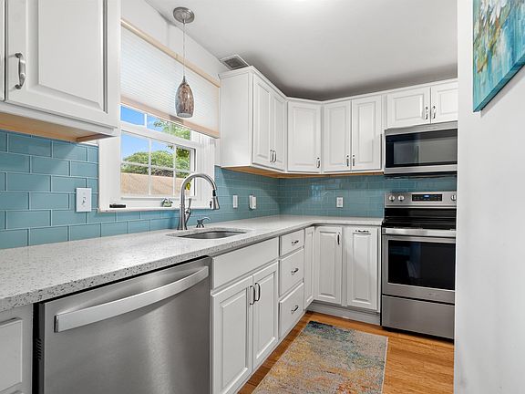 3rd image of 56 Durham Road #35