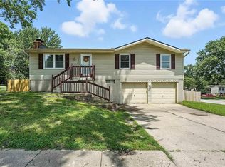 17824 Greentree Ave, Independence, MO 64057