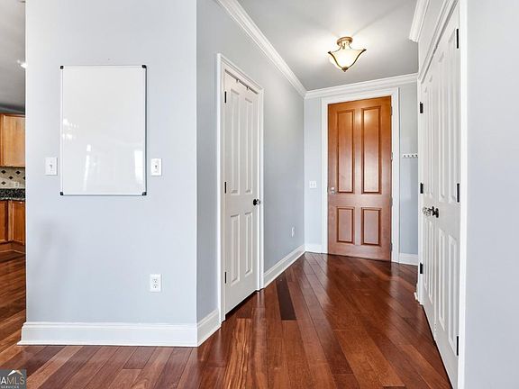 2nd image of 2881 Peachtree Rd NE APT 902