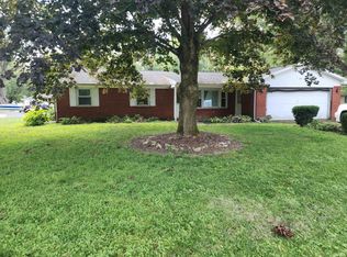 311 Kenilworth Ln, Galveston, IN 46932