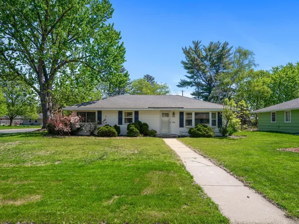 8301 Bryant Ave S, Bloomington, MN 55420