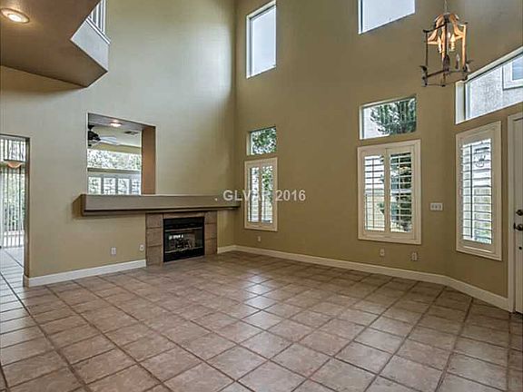 4th image of 9216 Sunnyfield Dr