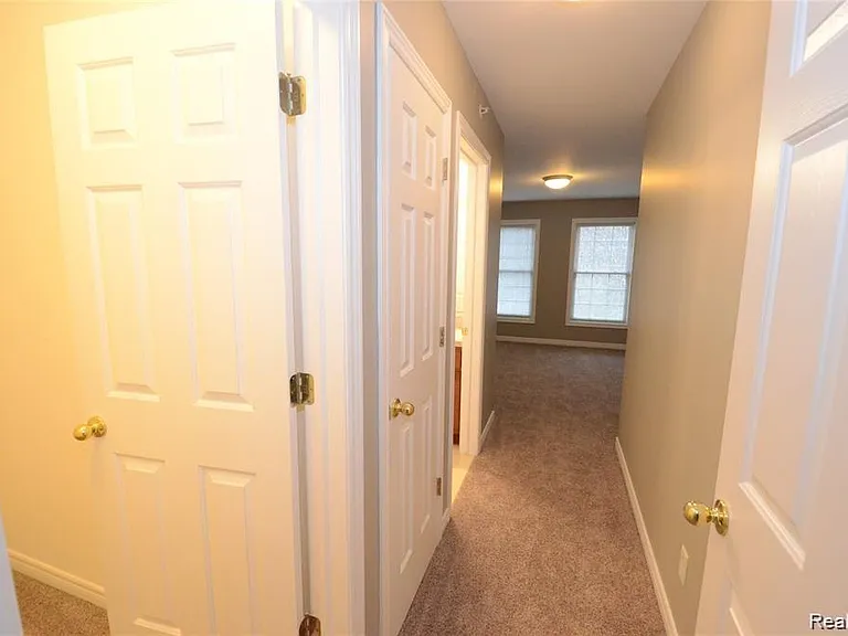 263 S Village Way #23 — Photo 22